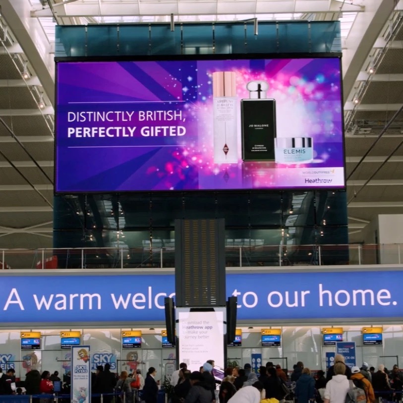 LED media tower above the check-in hall in Heathrow Terminal 5